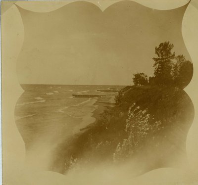 View of the Wilmette beach from the bluff