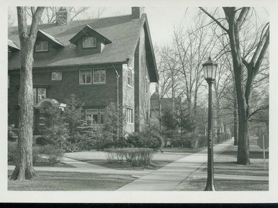 View looking south down Tenth St., from Lake Ave., Wilmette.