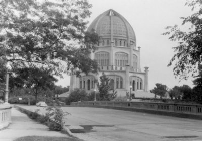 Bahai House of Worship and Sheridan Road, 1955