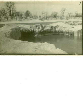 Photograph of the Wilmette beach in winter, about 1920