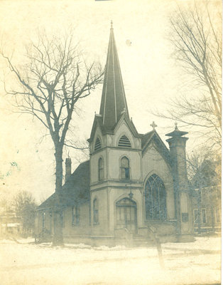 First Congregational Church of Wilmette in winter