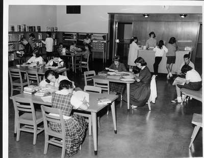 Wilmette Public Library's Junior High School Room